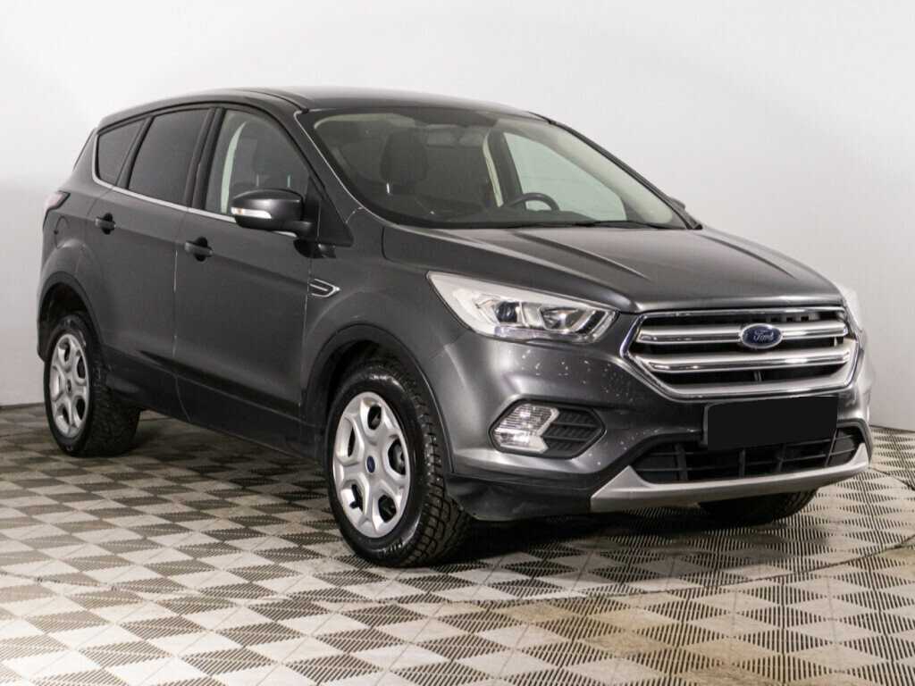 Купить Ford Kuga с пробегом. Фото: #2