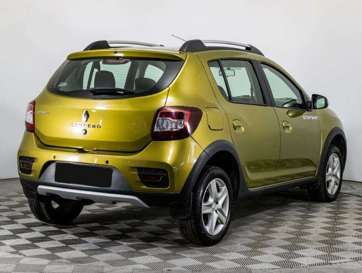 Купить Renault Sandero с пробегом. Фото: #4