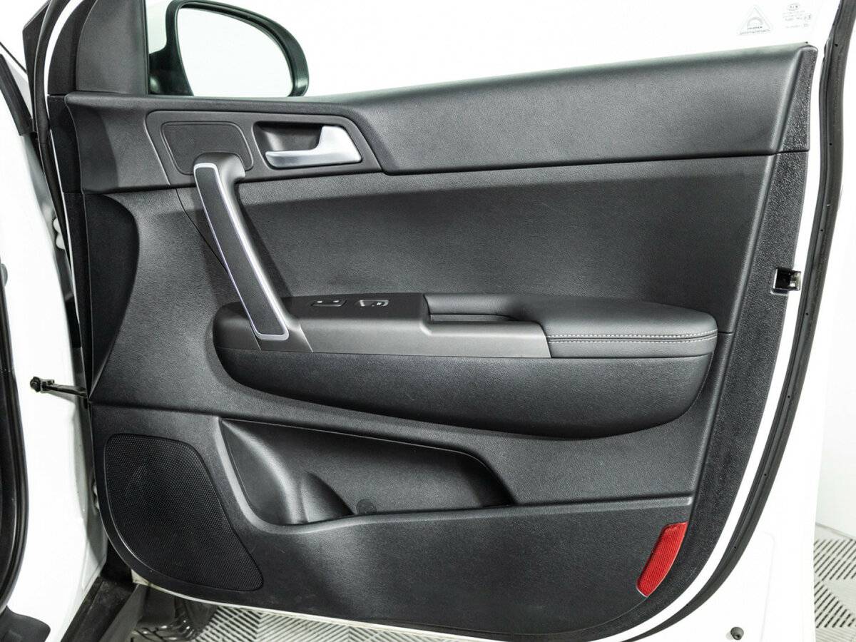 Купить Kia Sportage с пробегом. Фото: #26