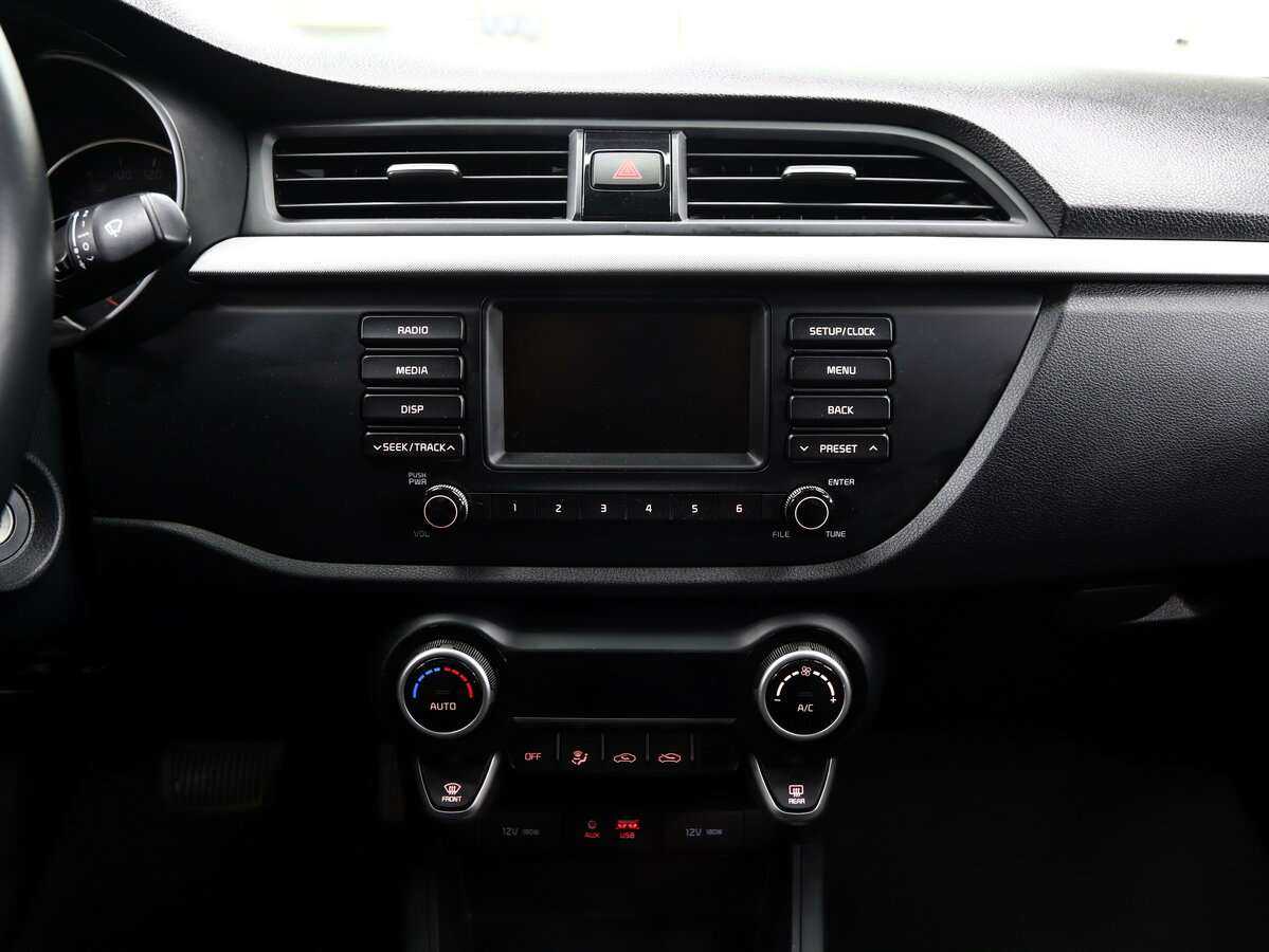 Купить Kia Rio с пробегом. Фото: #17