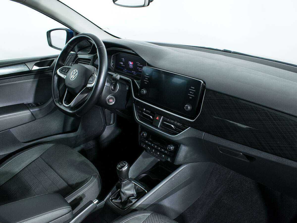 Купить Volkswagen Polo с пробегом. Фото: #8