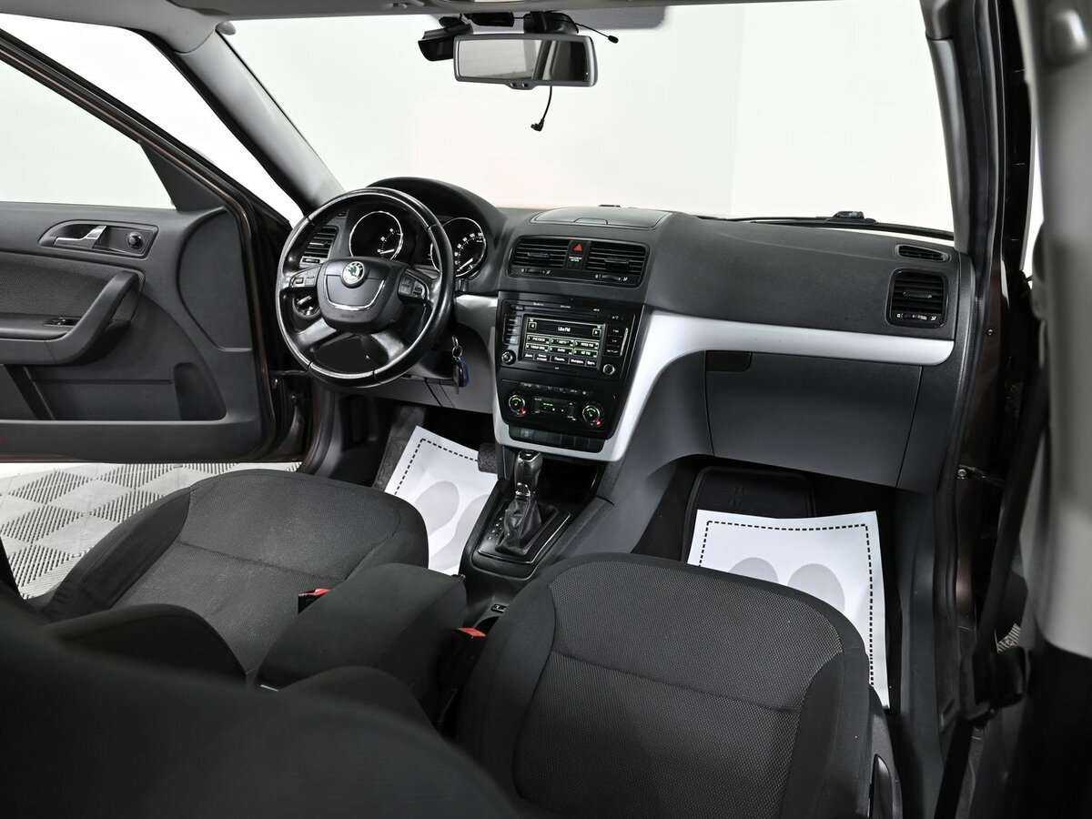 Купить Skoda Yeti с пробегом. Фото: #5