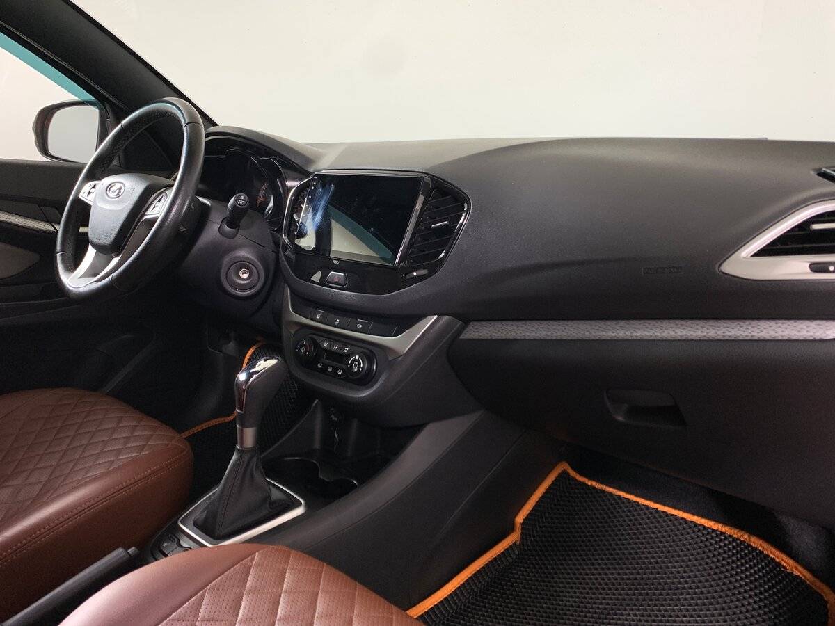 Купить Lada (ВАЗ) Vesta с пробегом. Фото: #12