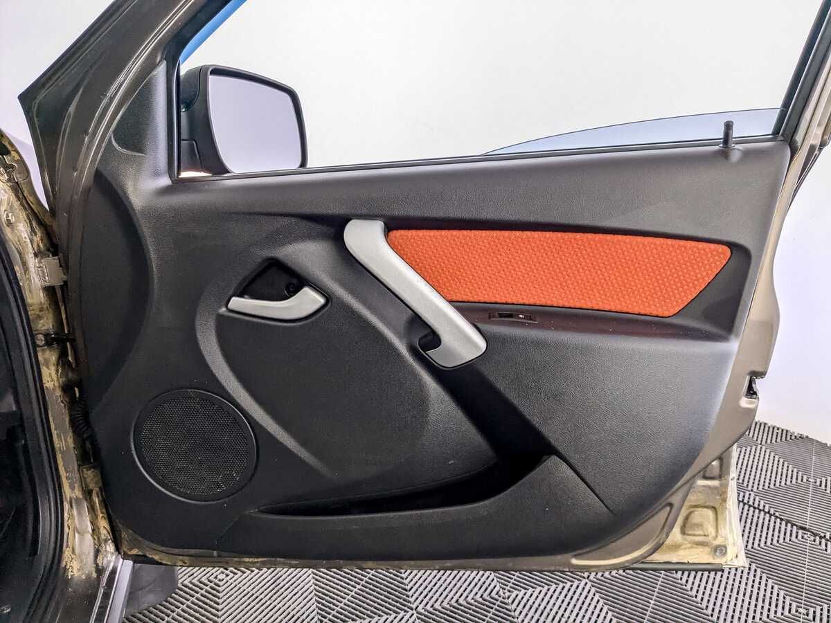 Купить Lada (ВАЗ) Kalina с пробегом. Фото: #19