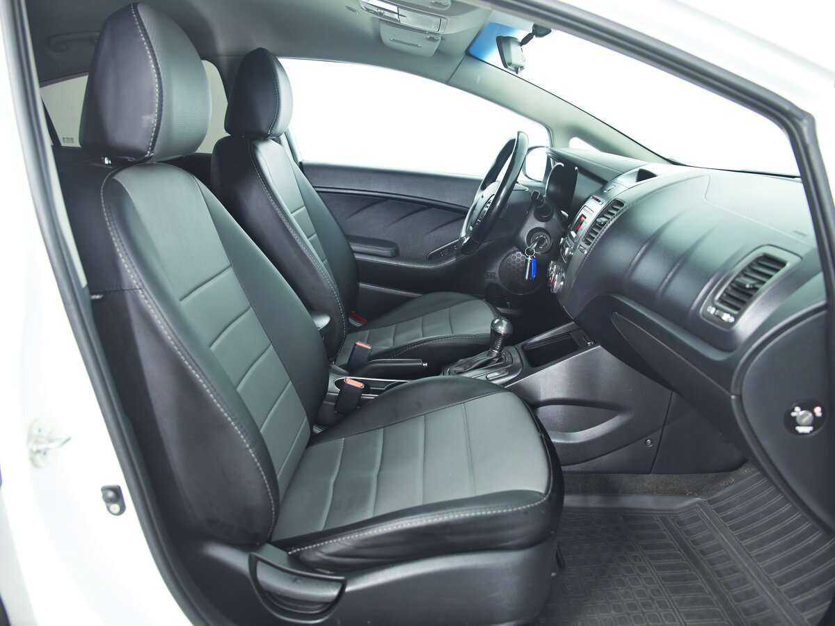 Купить Kia Cerato с пробегом. Фото: #9