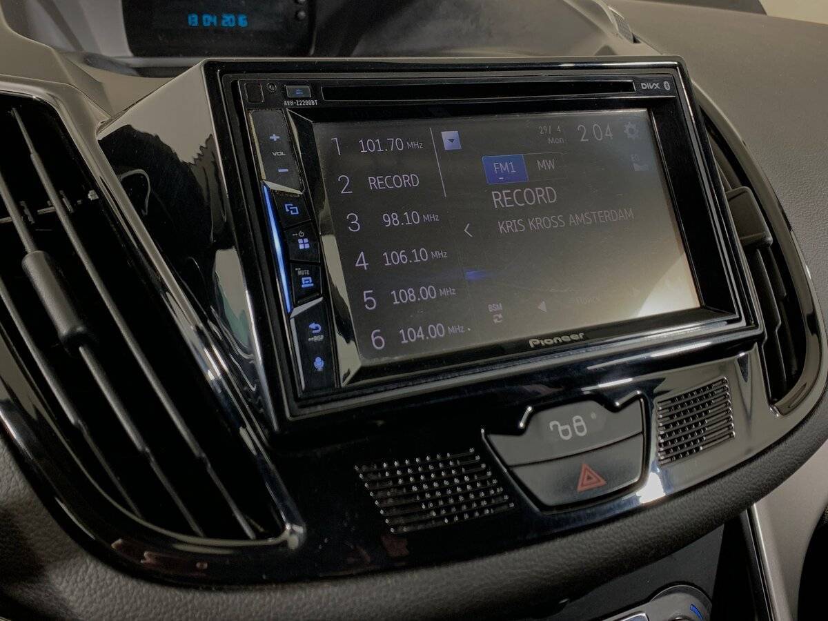 Купить Ford Kuga с пробегом. Фото: #14