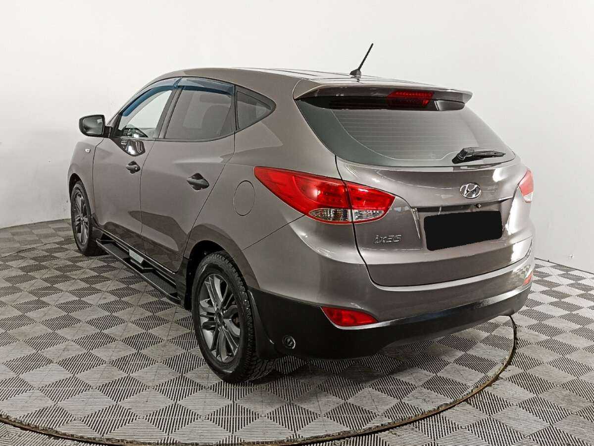 Купить Hyundai ix35 с пробегом. Фото: #6