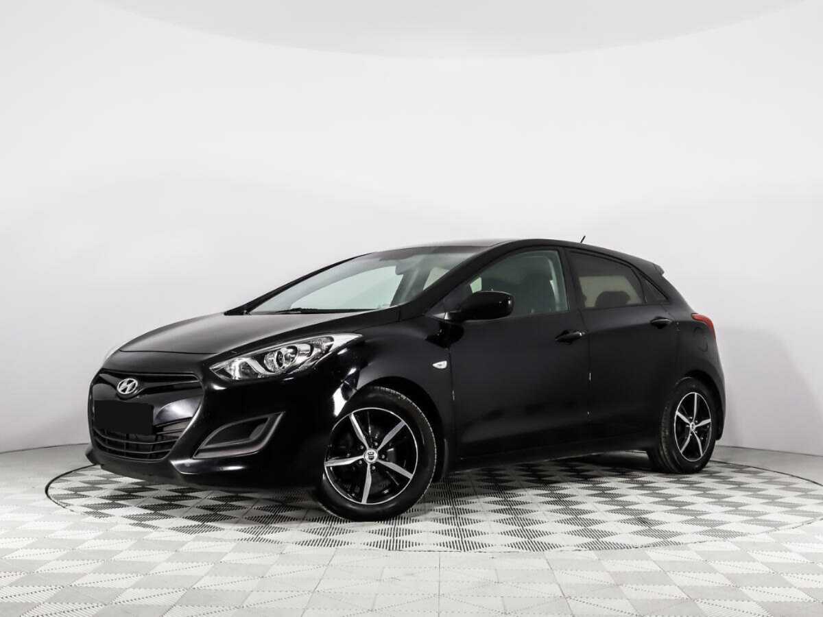 Купить Hyundai i30 с пробегом. Посмотреть фото