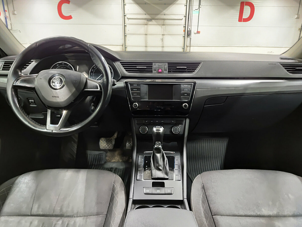 Купить Skoda Superb с пробегом. Фото: #13