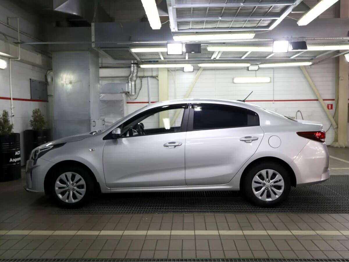 Купить Kia Rio с пробегом. Фото: #3