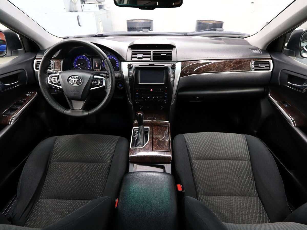 Купить Toyota Camry с пробегом. Фото: #15