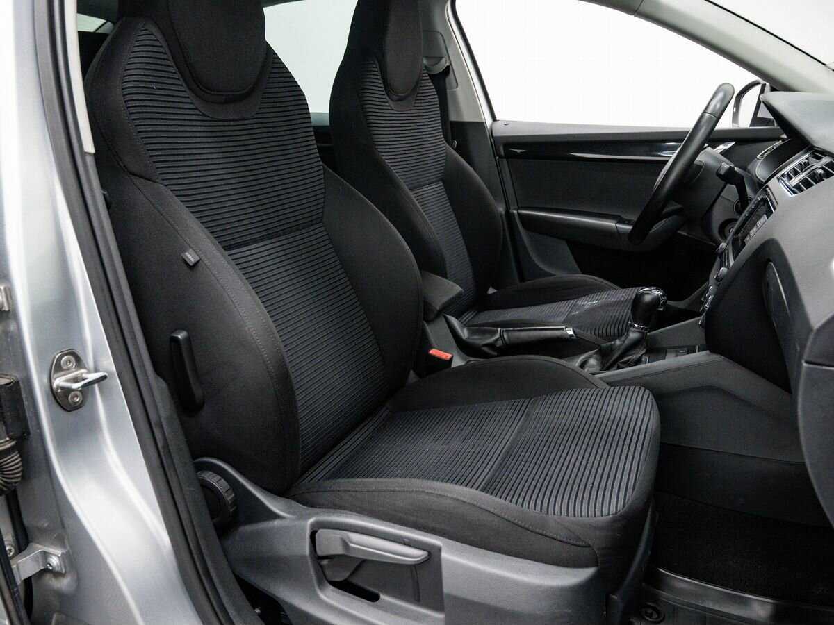 Купить Skoda Octavia с пробегом. Фото: #4