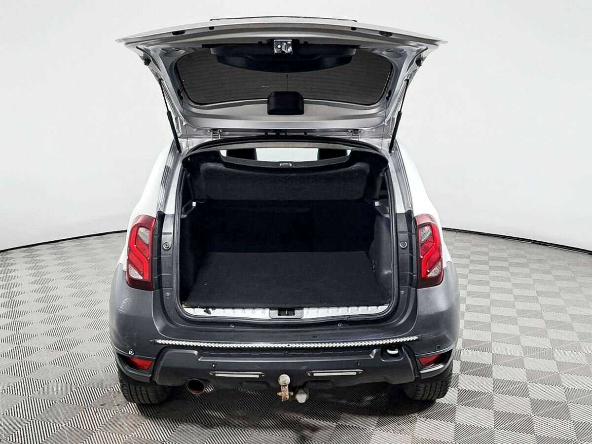 Купить Renault Duster с пробегом. Фото: #9