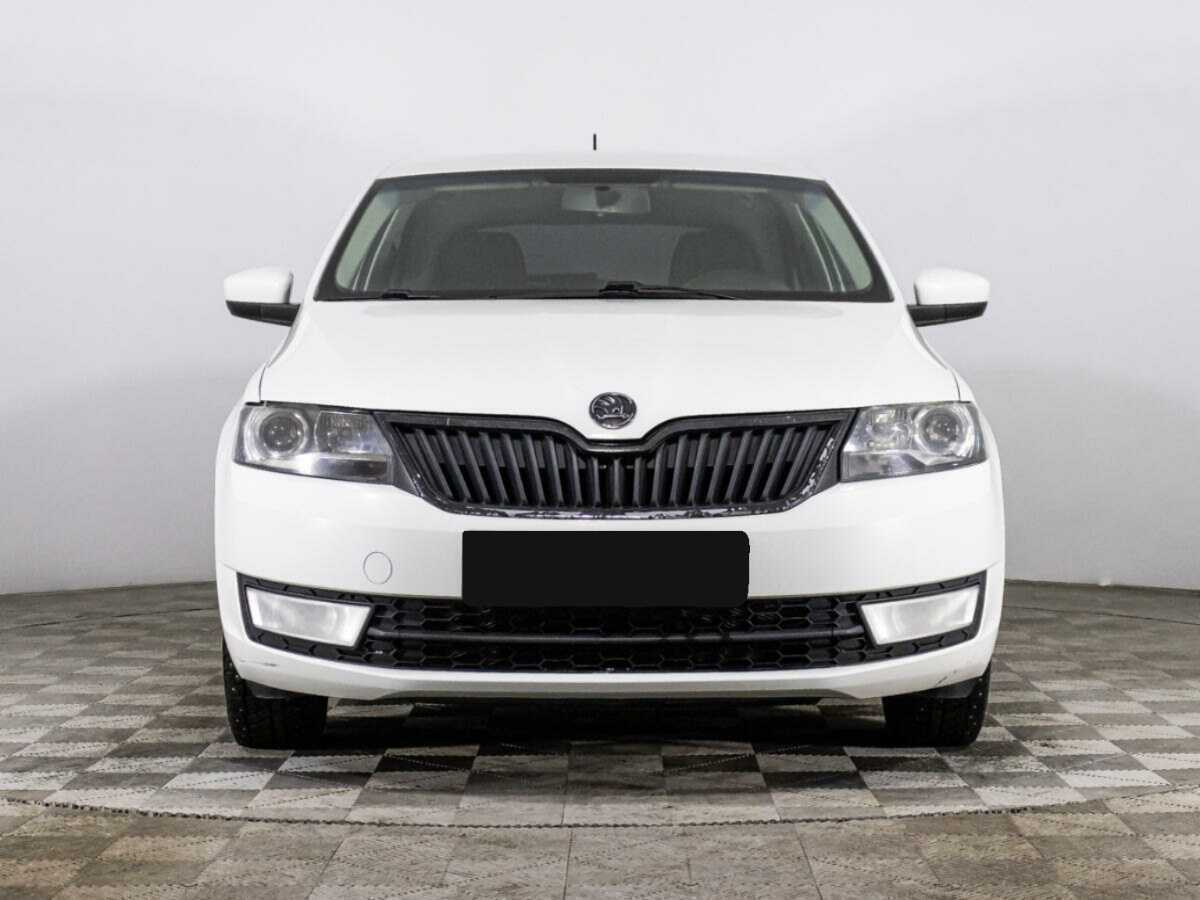 Купить Skoda Rapid с пробегом. Посмотреть фото