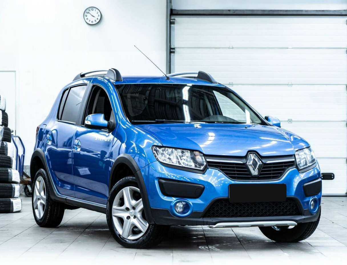 Купить Renault Sandero с пробегом. Фото: #1