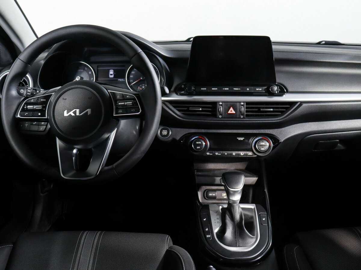 Купить Kia Cerato с пробегом. Фото: #8