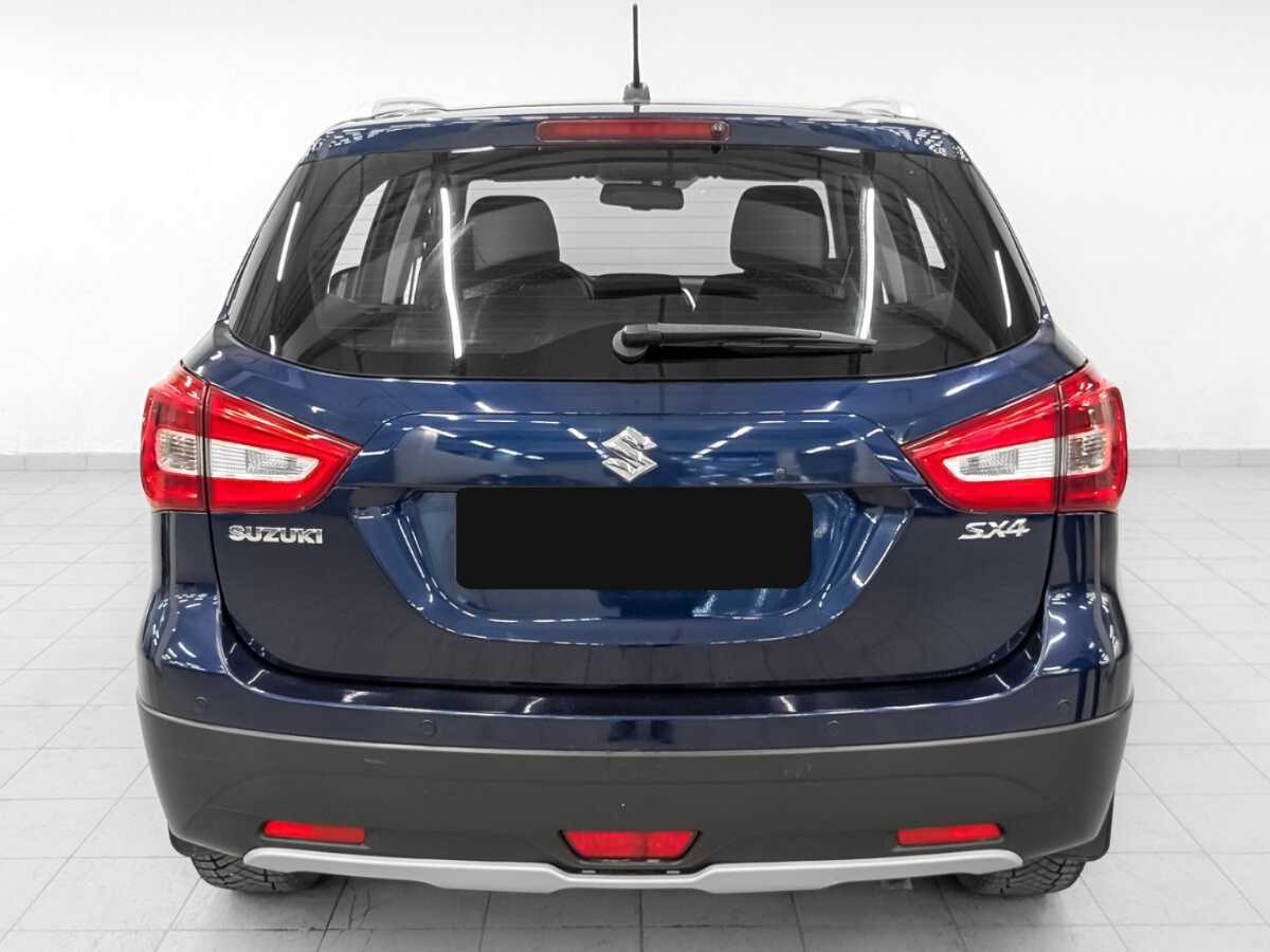 Купить Suzuki SX4 с пробегом. Фото: #5