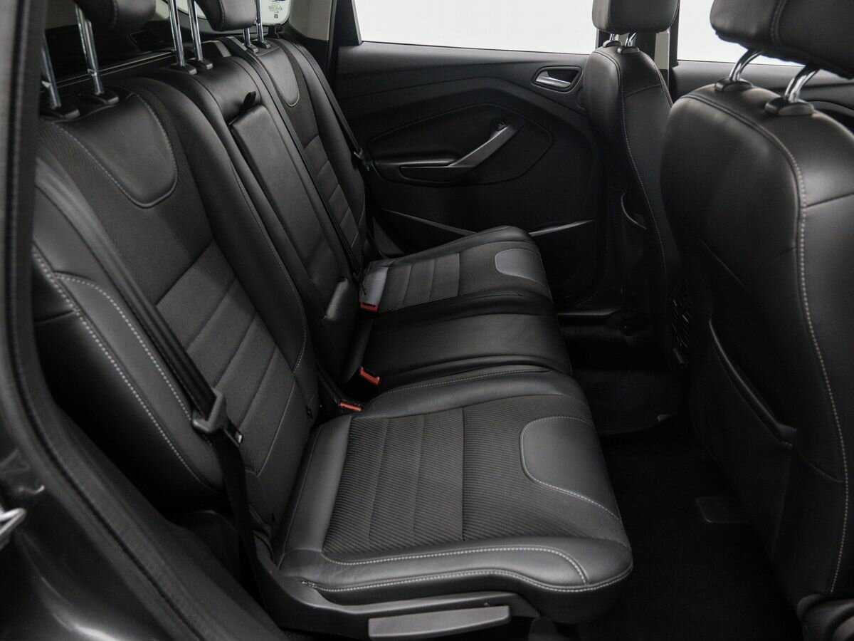 Купить Ford Kuga с пробегом. Фото: #7