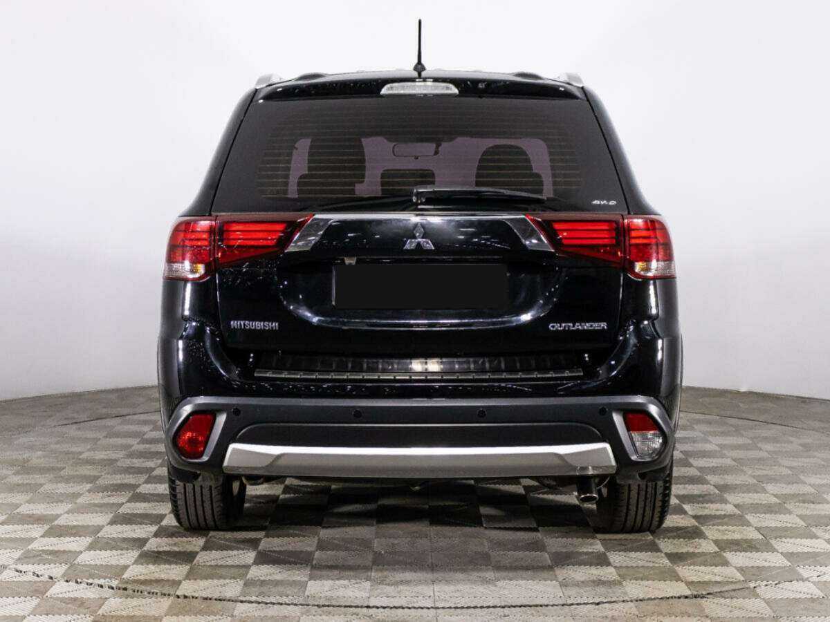Купить Mitsubishi Outlander с пробегом. Фото: #5