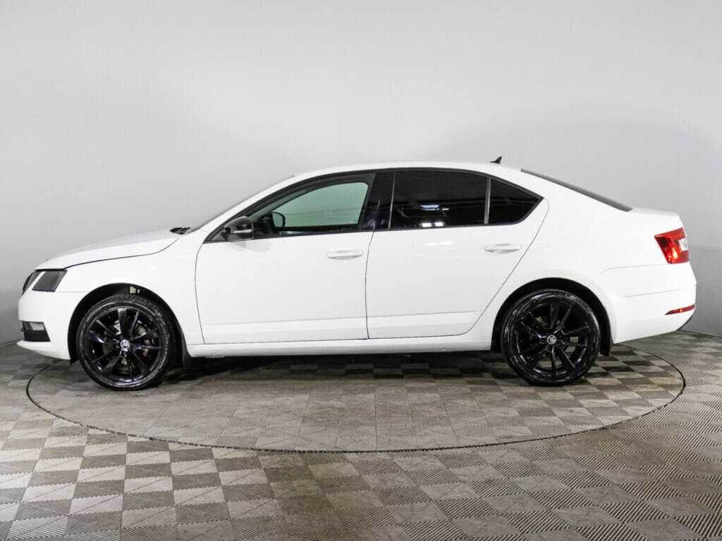 Купить Skoda Octavia с пробегом. Фото: #7