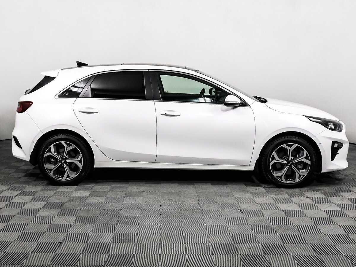 Купить Kia Ceed с пробегом. Фото: #3