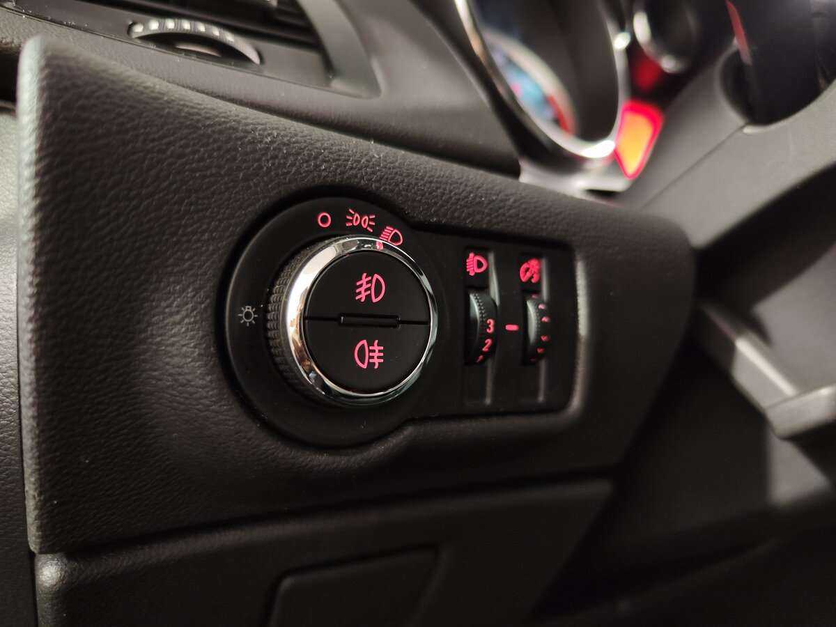 Купить Opel Astra с пробегом. Фото: #18