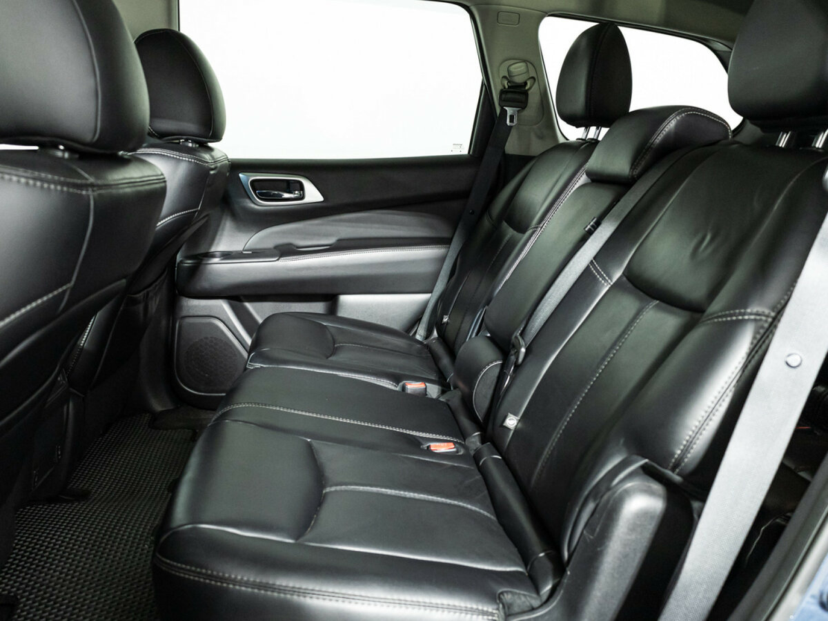 Купить Nissan Pathfinder с пробегом. Фото: #7