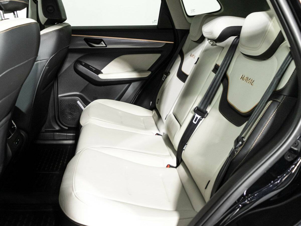 Купить Haval Jolion с пробегом. Фото: #9