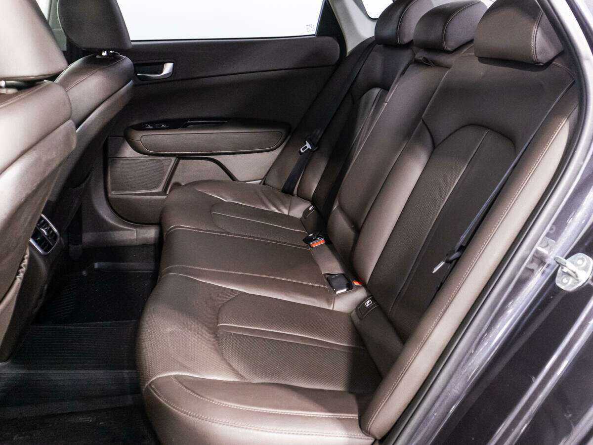 Купить Kia Optima с пробегом. Фото: #9