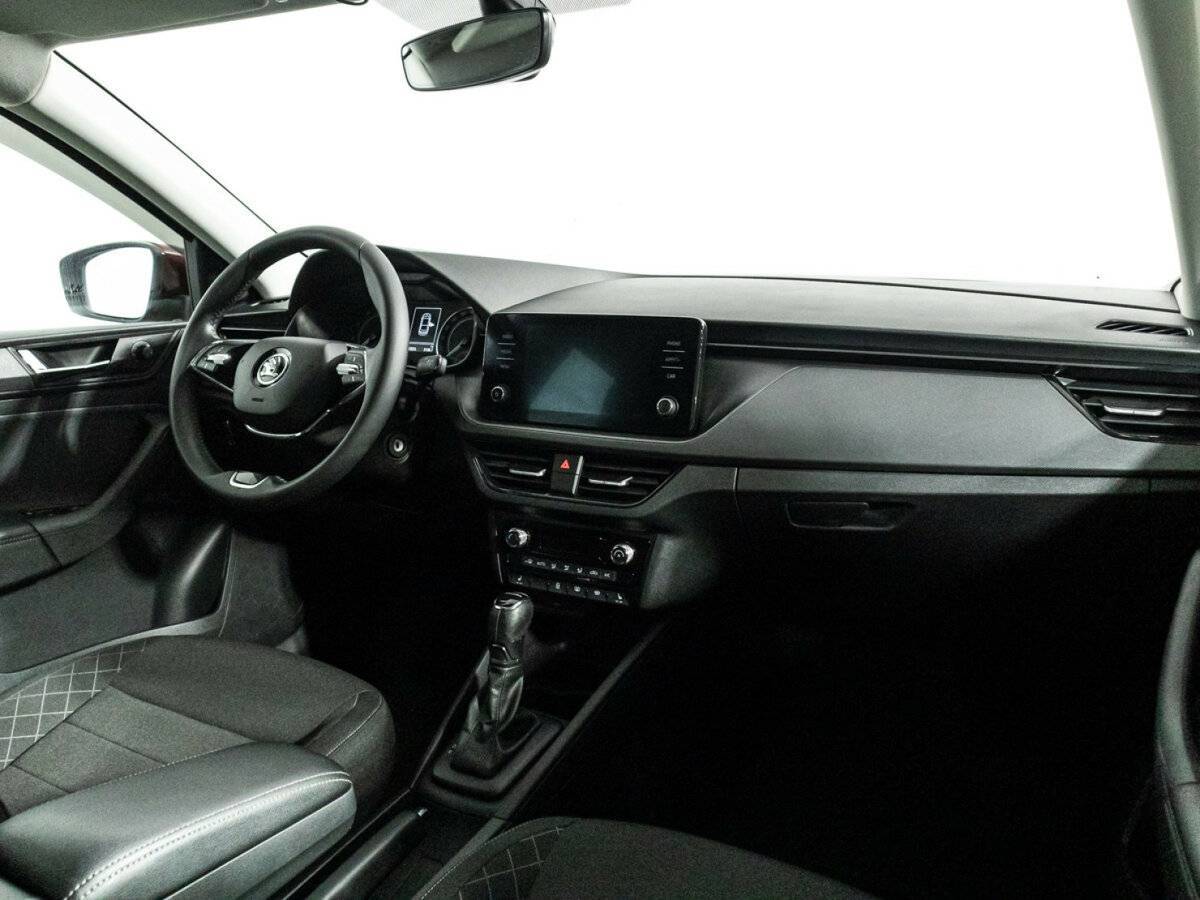 Купить Skoda Rapid с пробегом. Фото: #8