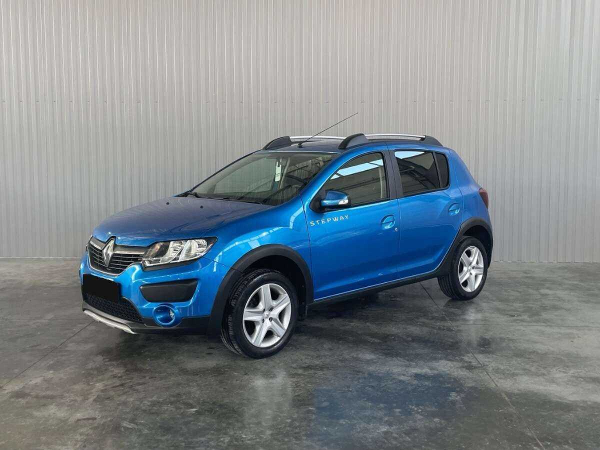 Купить Renault Sandero с пробегом. Посмотреть фото