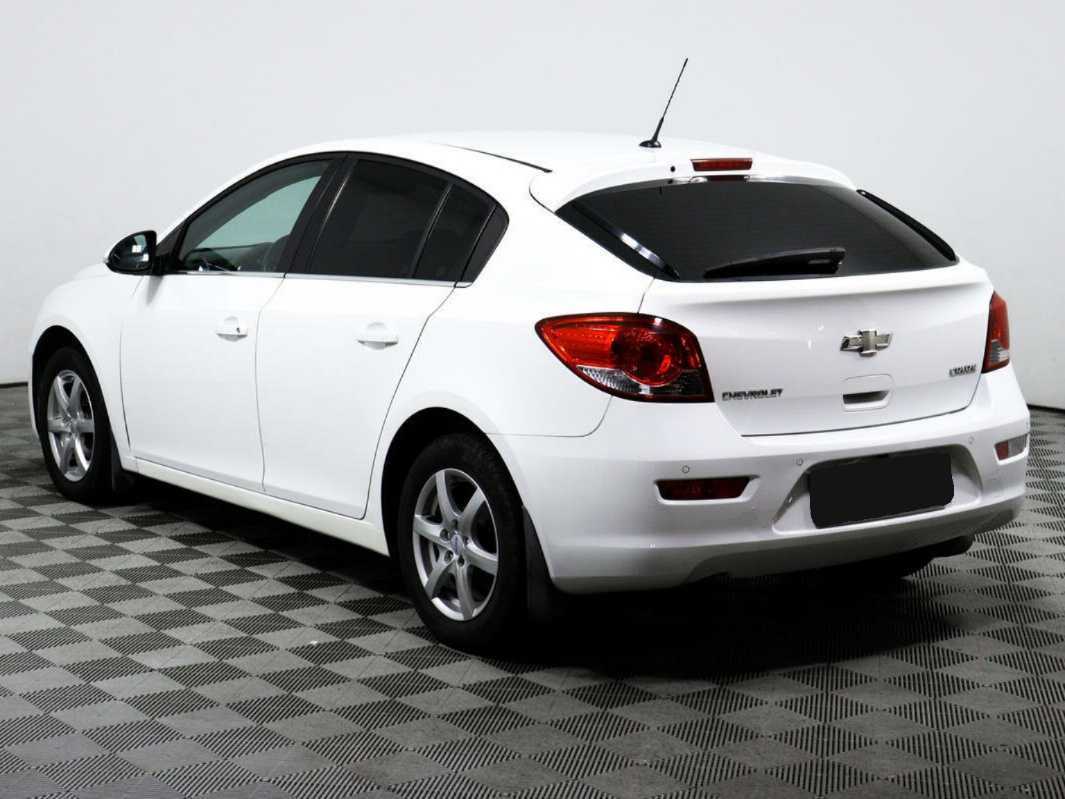 Купить Chevrolet Cruze с пробегом. Фото: #6