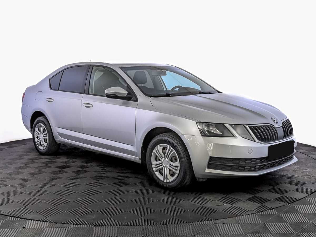 Купить Skoda Octavia с пробегом. Фото: #2