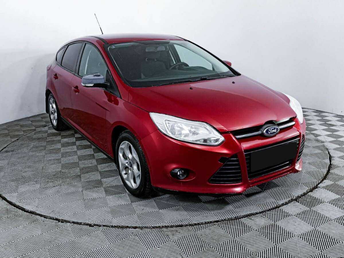 Купить Ford Focus с пробегом. Фото: #2