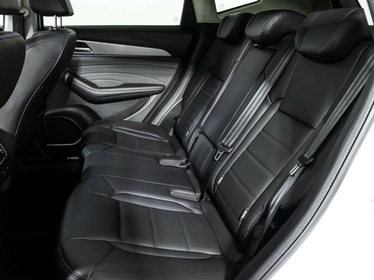 Купить Haval F7 с пробегом. Фото: #8