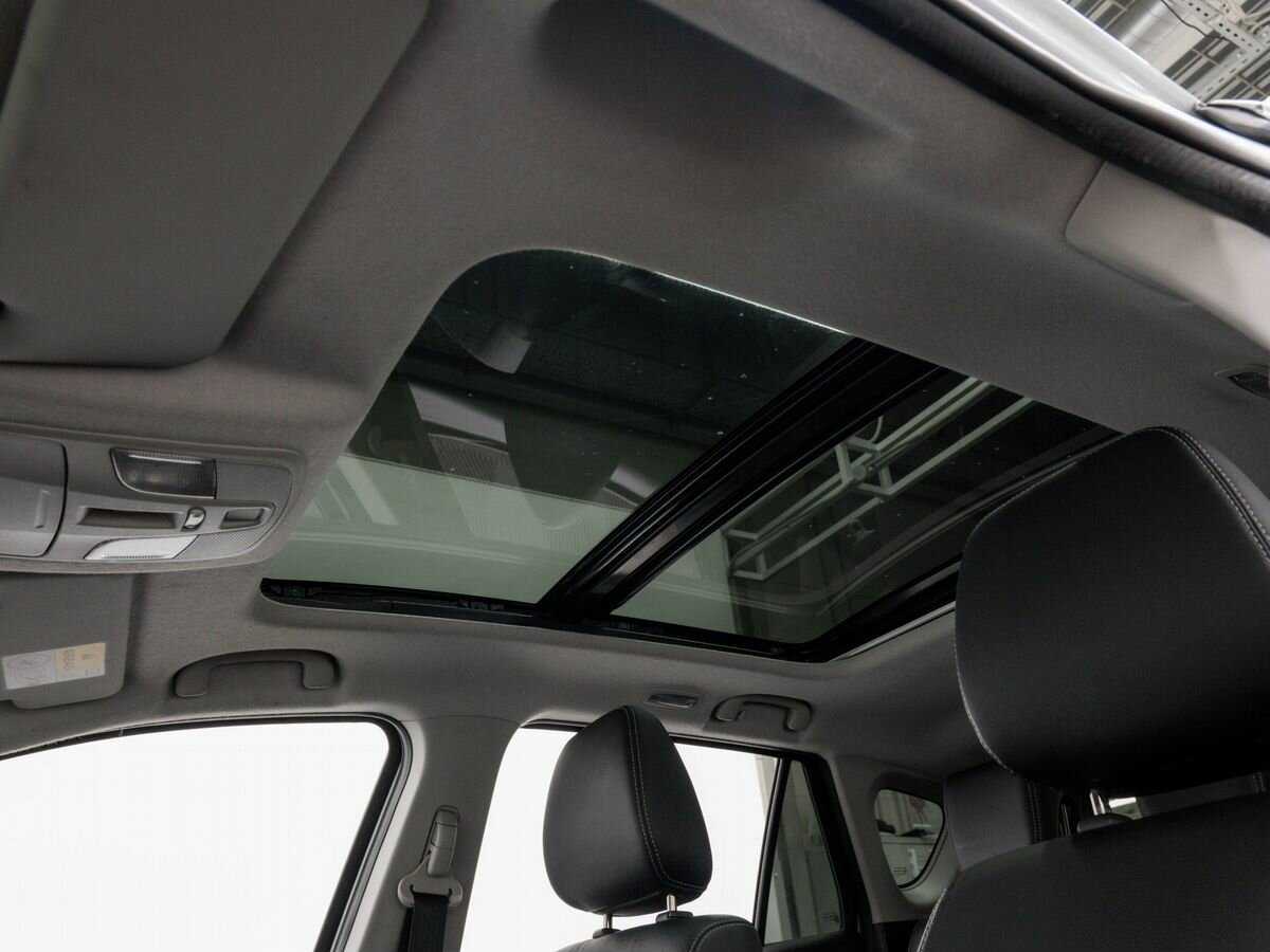 Купить Suzuki SX4 с пробегом. Фото: #22