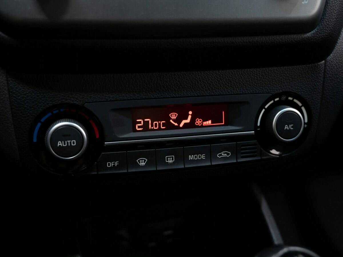 Купить Kia Rio с пробегом. Фото: #20