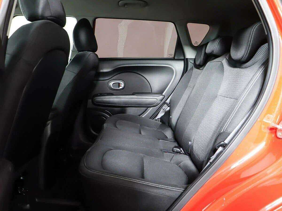 Купить Kia Soul с пробегом. Фото: #12
