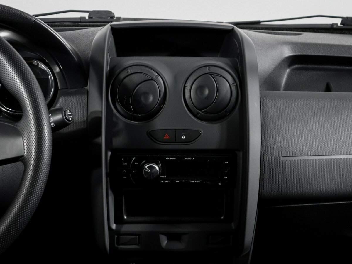 Купить Lada (ВАЗ) Largus с пробегом. Фото: #12