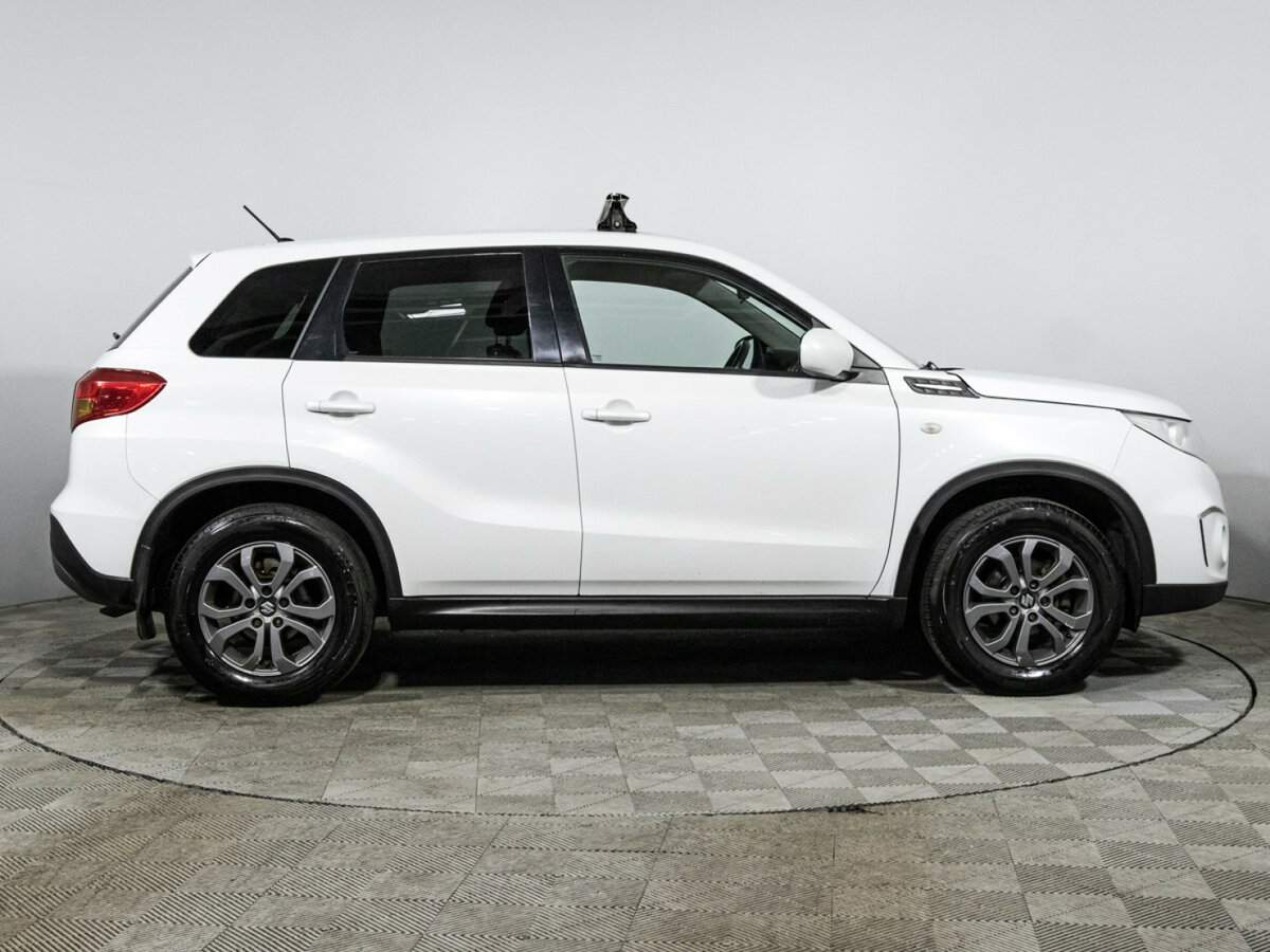 Купить Suzuki Vitara с пробегом. Фото: #3