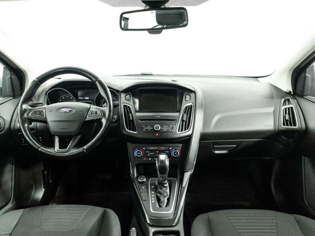 Купить Ford Focus с пробегом. Фото: #12