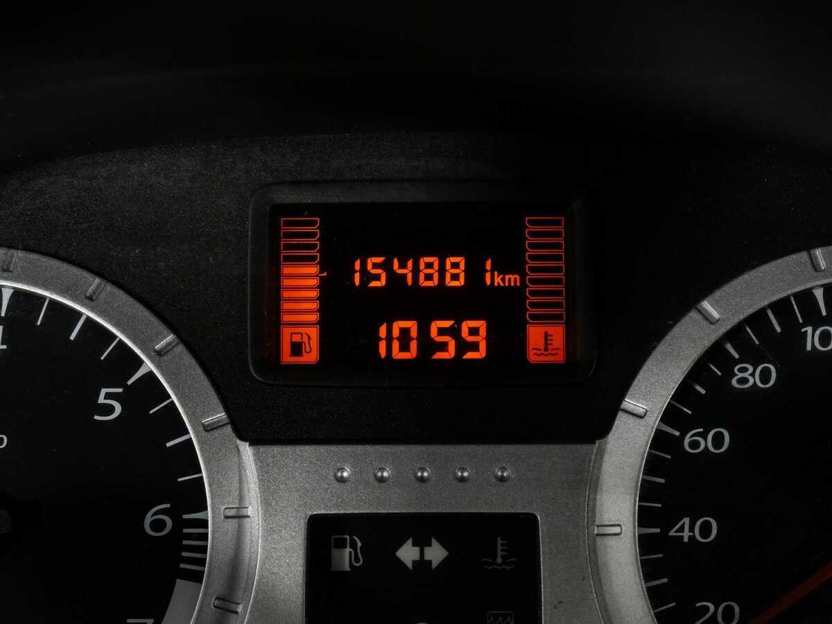 Купить Lada (ВАЗ) Largus с пробегом. Фото: #13