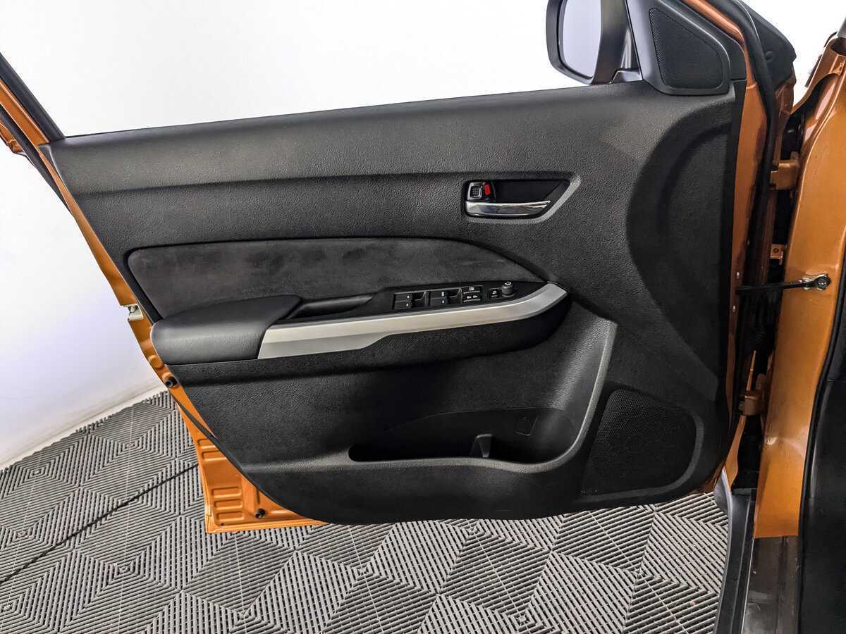 Купить Suzuki Vitara с пробегом. Фото: #14