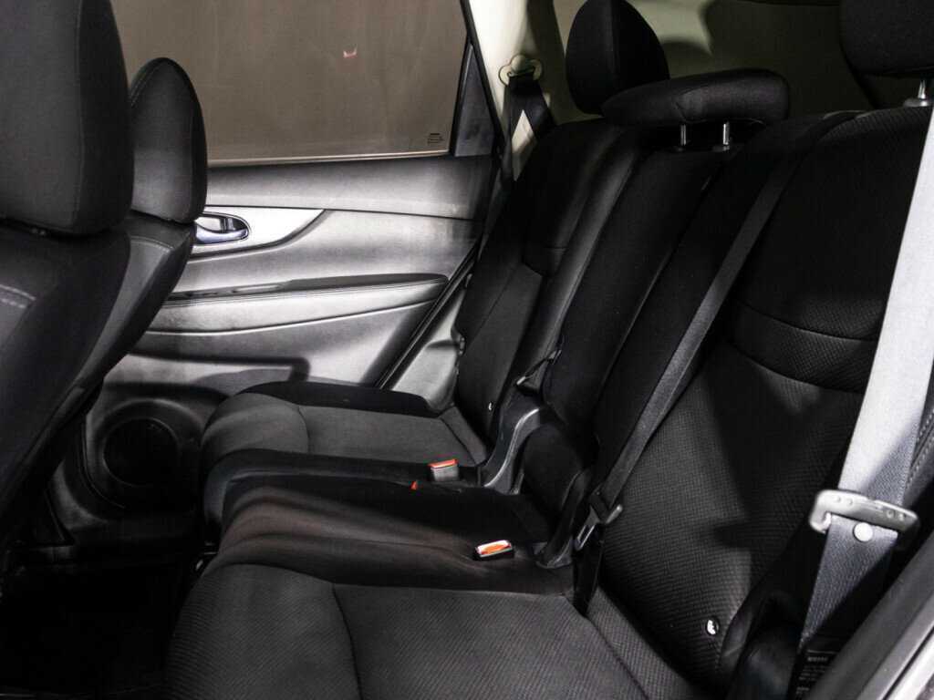 Купить Nissan X-Trail с пробегом. Фото: #9