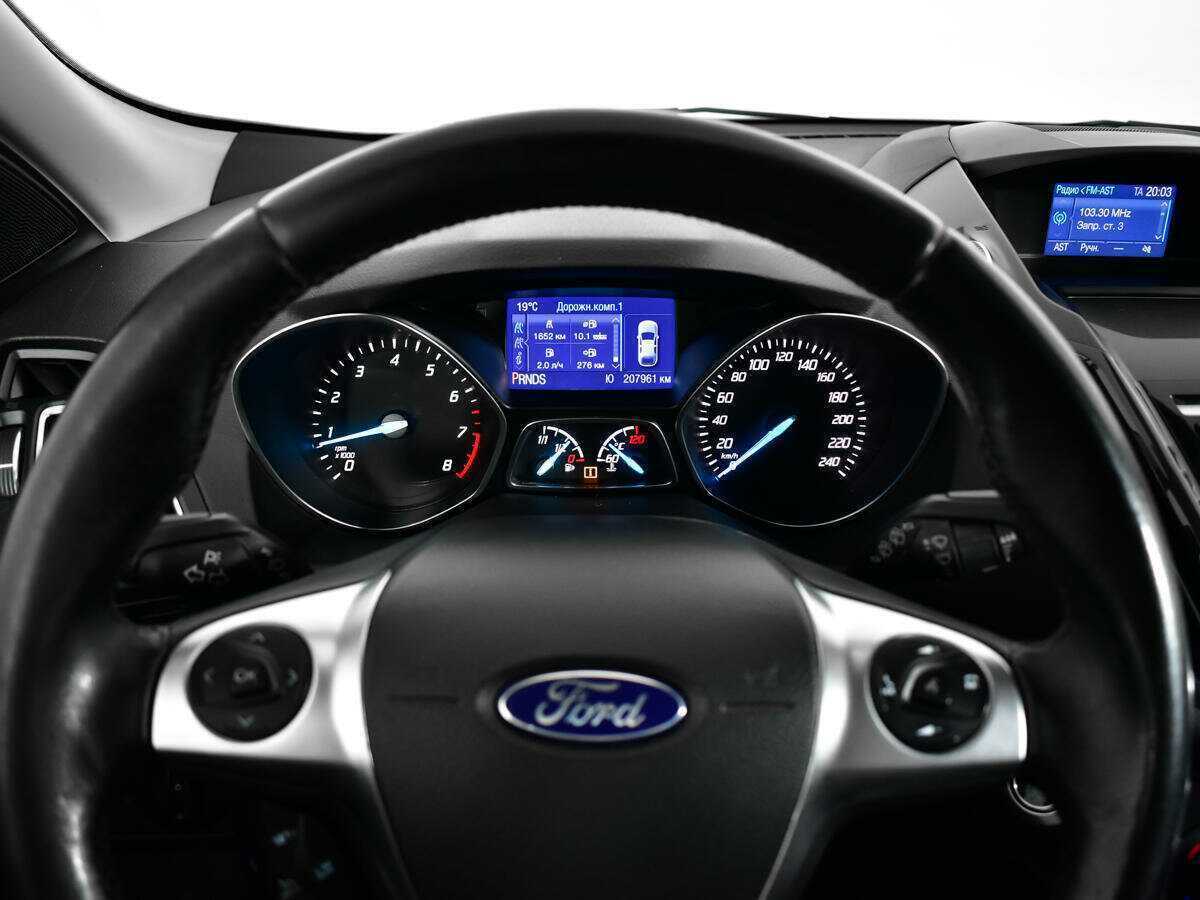 Купить Ford Kuga с пробегом. Фото: #10