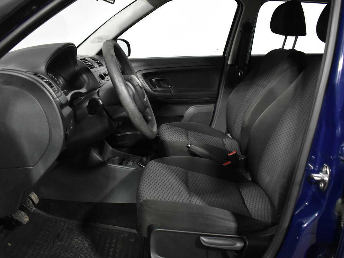 Купить Skoda Fabia с пробегом. Фото: #16