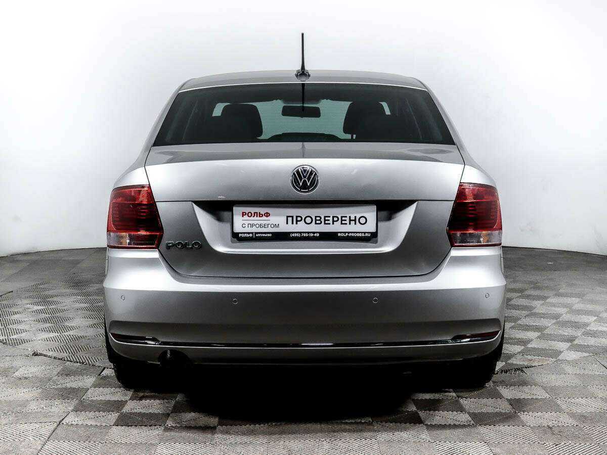 Купить Volkswagen Polo с пробегом. Фото: #4