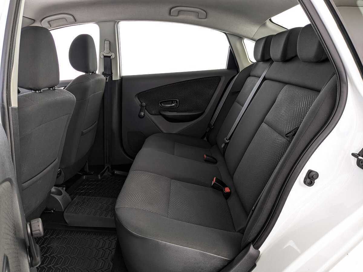 Купить Nissan Almera с пробегом. Фото: #13