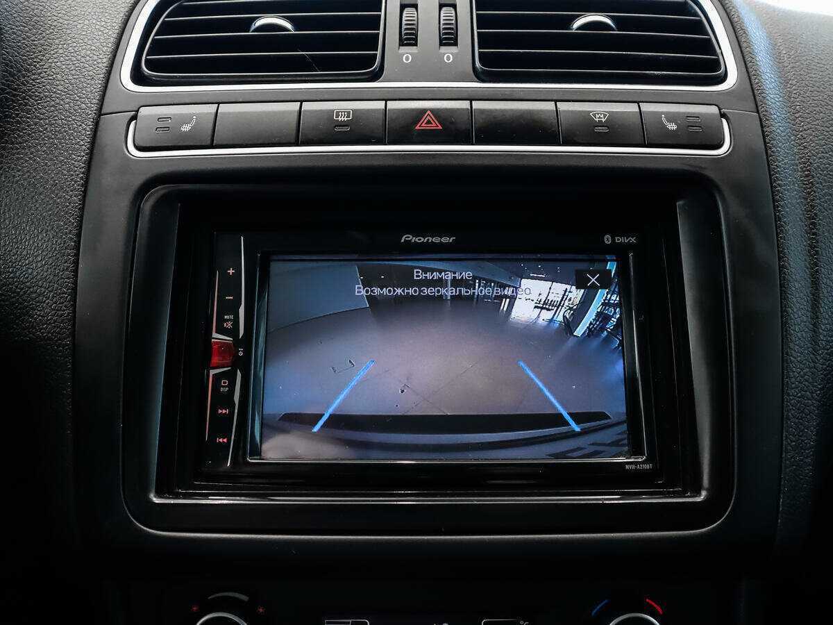 Купить Volkswagen Polo с пробегом. Фото: #12