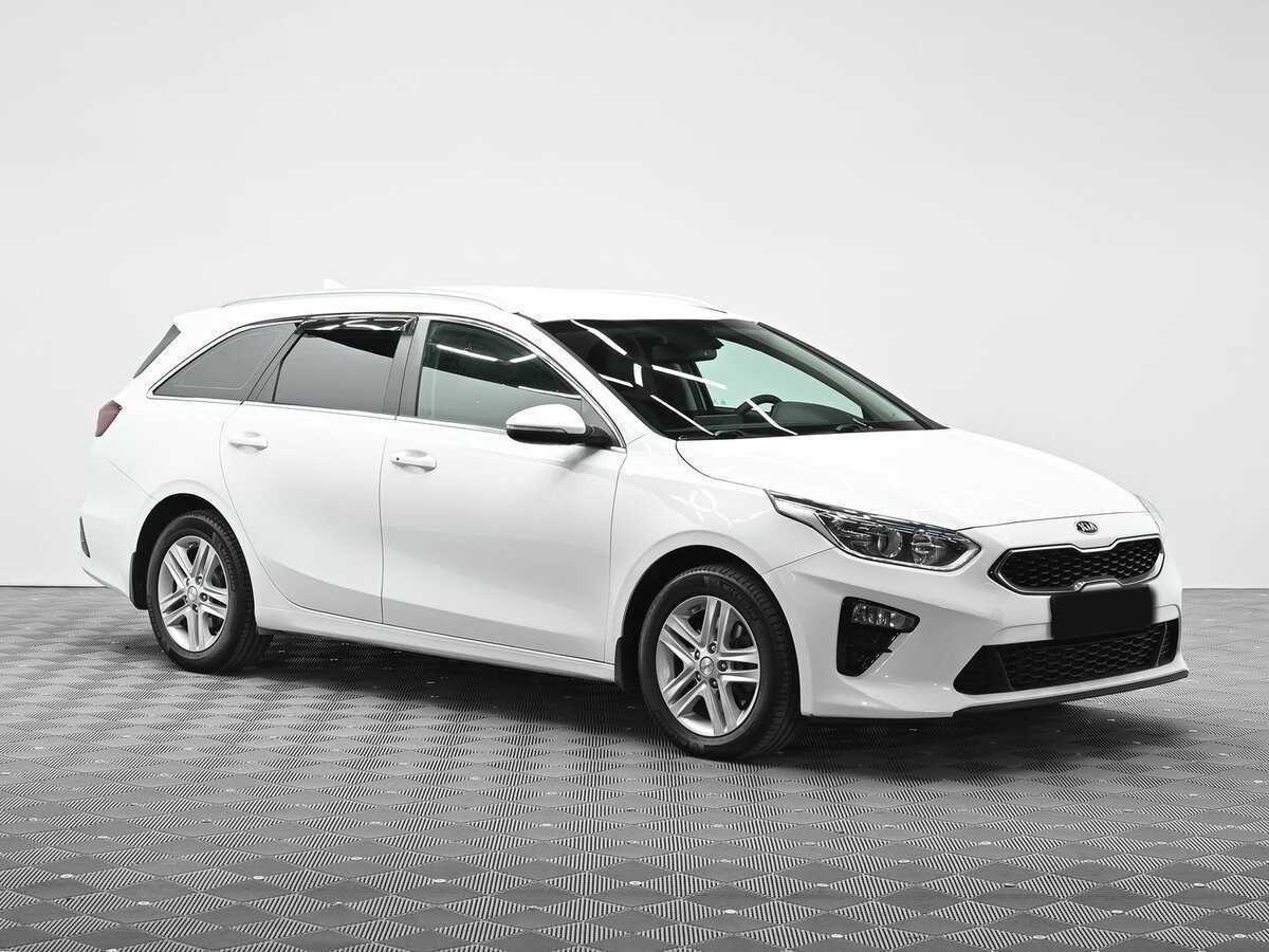 Купить Kia Ceed с пробегом. Фото: #2